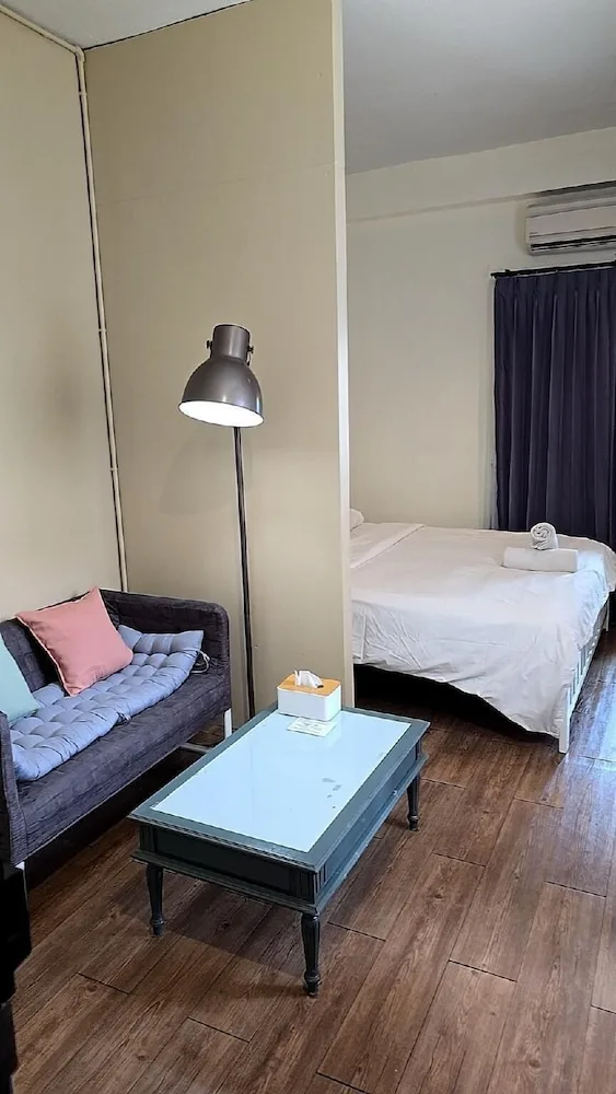 Room, Double Bed, Private Bathroom, Uno Chiangmai - Hostel 9/10