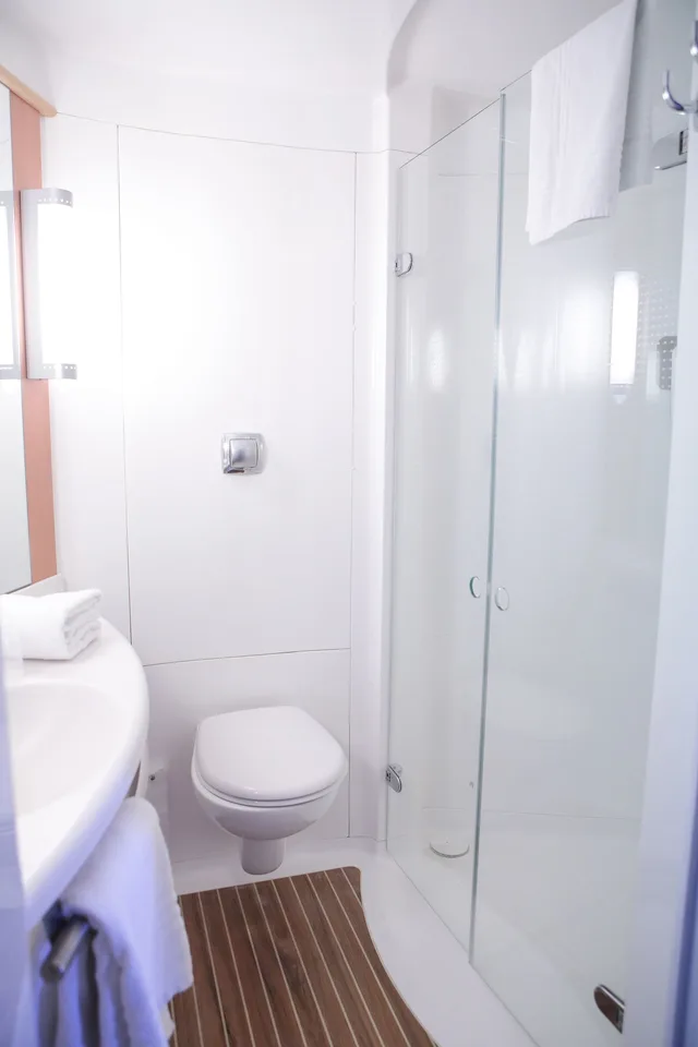 غرفة ثلاثية بسرير مزدوج وسرير فردي، Ibis Albert 8/8