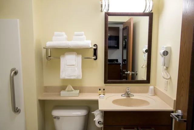 غرفة بسرير كوين، My Place Hotel North Las Vegas 6/7