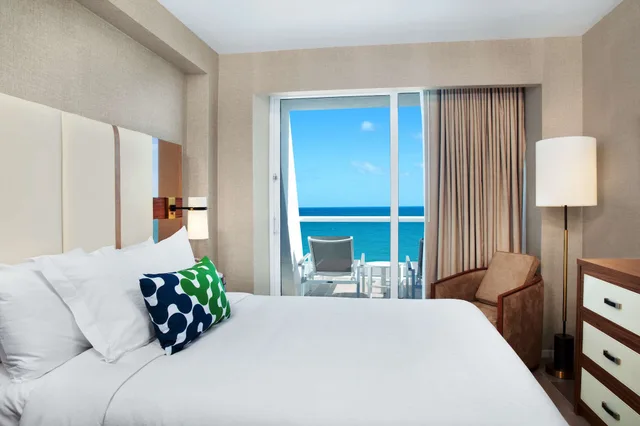1 Bedroom, Suite, 2 Queen Beds, Ocean Front, Conrad Fort Lauderdale Beach 3/7