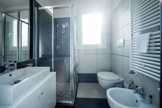 جناح مفردة بسرير مزدوج، Atmosphere Suite Hotel 2/6