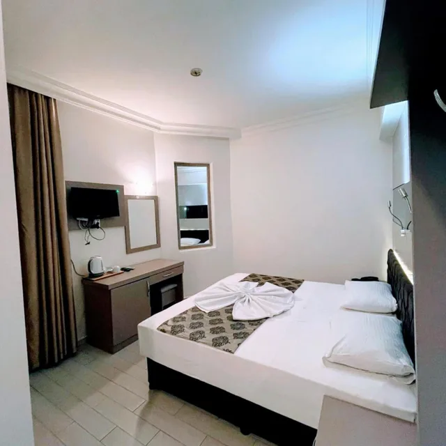 غرفة قياسية بسرير مزدوج أو سريرين منفصلين بشرفة، Cleopatra City Hotel 5/10