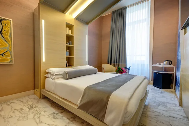 غرفة كومفورت بسريرين منفصلين، Dharma Luxury Hotel & Spa 1/9