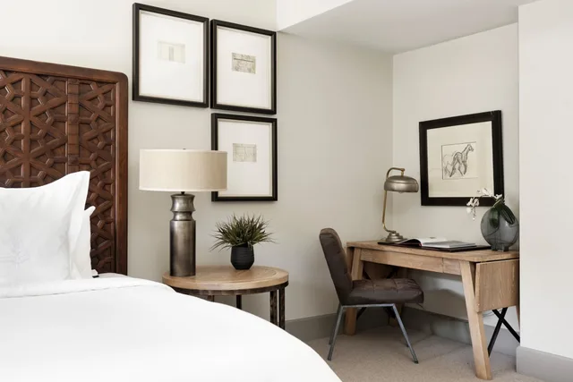 3 Bedrooms, Creek, Residence, 2 Double Beds, 2 King Beds، Four Seasons Resort and Residences Vail 2/3