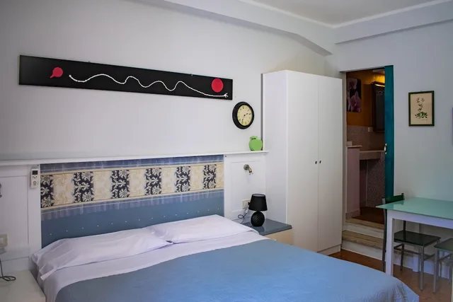 غرفة قياسية بسريرين منفصلين بمطبخ صغير، Residence Al Lago 1/7