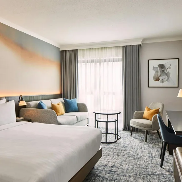 Superior, Executive, King Bed, London Marriott Hotel Marble Arch 2/9