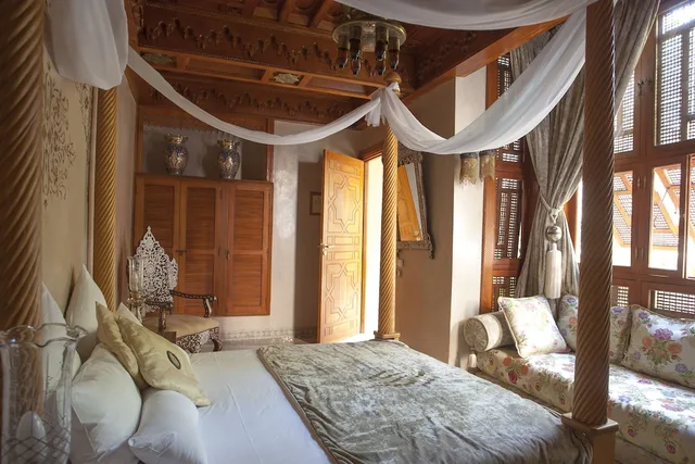 Royal, Suite, King Bed, RIAD FLAM 2/3