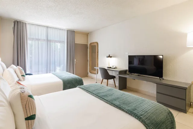 Collection, Costa, 2 Queen Beds, Pool Side, Accessible، Wyndham Palmas Beach & Golf Boutique Resort 1/3
