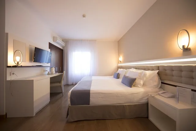 غرفة كومفورت مفردة، Park Hotel San Jorge 1/1