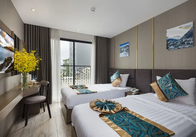 غرفة عائلية بسريرين منفصلين، Sochi Hotel 3/10