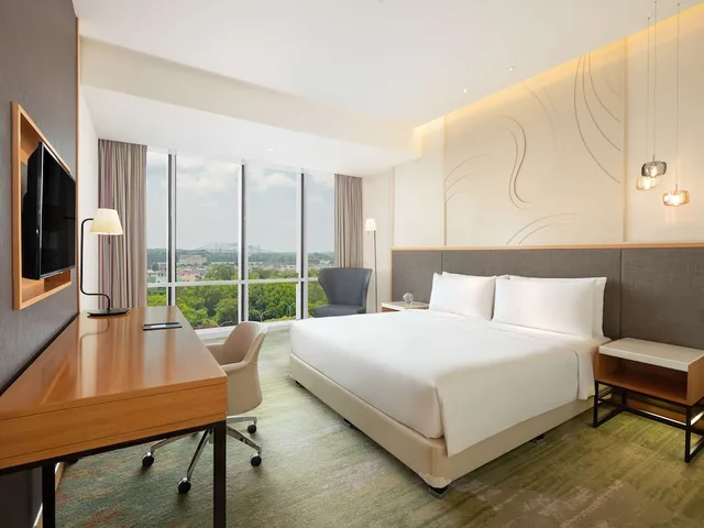 Superior, Twin Beds, City View, Radisson Golf And Convention Center Batam 4/10