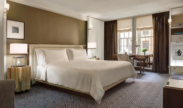 Madison, King Bed، The Carlyle, A Rosewood Hotel 1/1