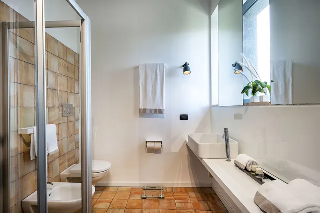 جناح جونيور بسرير كينج مع أريكة بحوض استحمام، Ramo D Aria Etna Boutique Hotel 5/7