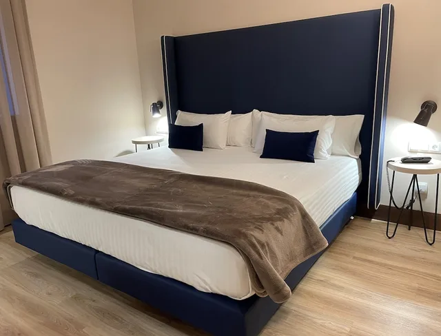 Room, Double Bed, Maria Cristina Hotel 2/5