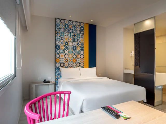 Standard Room With 1 Double Bed, Ibis Styles Phuket City 4/8