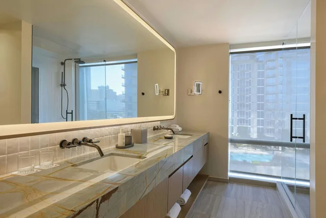 1 Bedroom, Junior Suite, King Bed, W Atlanta Downtown 4/4