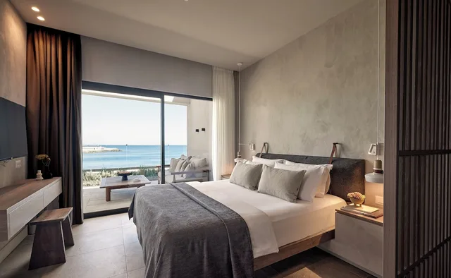Water Bungalow, 1 Queen and 1 Single Bed, Sea View, Private Pool، Ella Helea 1/3