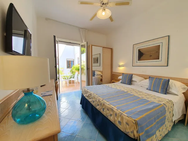 غرفة بسريرين منفصلين بشرفة، Aurora Hotel & Suites Sul Mare 1/4