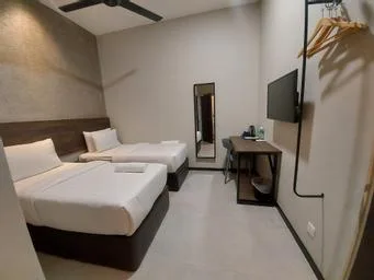 غرفة متصلة بسرير كينج، Miico Hotel Mount Austin 1/1