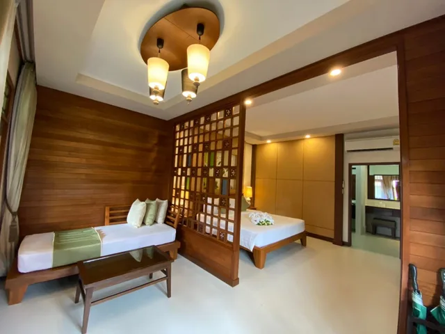 Grand, Deluxe, Villa, King Bed, Smile House 1/1