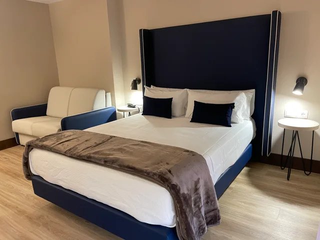 غرفة قياسية بسرير مزدوج، Maria Cristina Hotel 3/7