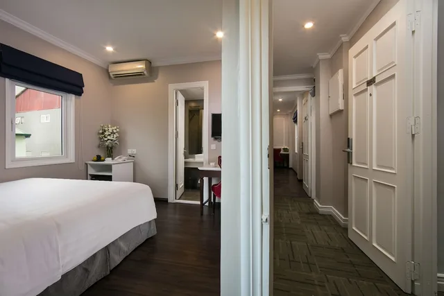 غرفة ديلوكس بسرير كينج، Flora Centre Hotel & Spa 4/5