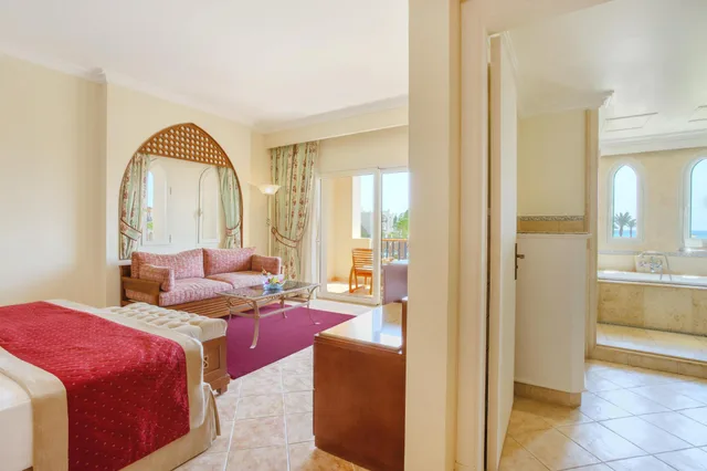 Lagoon, Club, King Bed, Sea View، Kempinski Hotel Soma Bay 3/3