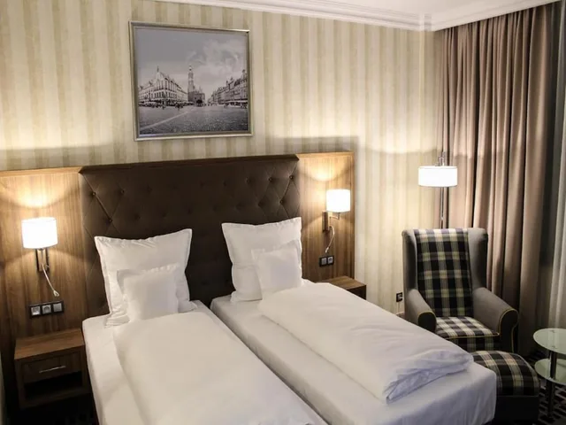 غرفة بسريرين منفصلين، Grand City Hotel Wroclaw 1/2