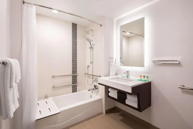 غرفة بسرير مزدوج لذوي الإعاقة، Hyatt Place San Francisco/Downtown 4/4
