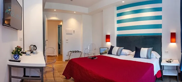 غرفة رباعية بسرير مزدوج وسرير بطابقين، Hotel Angelina 2/5