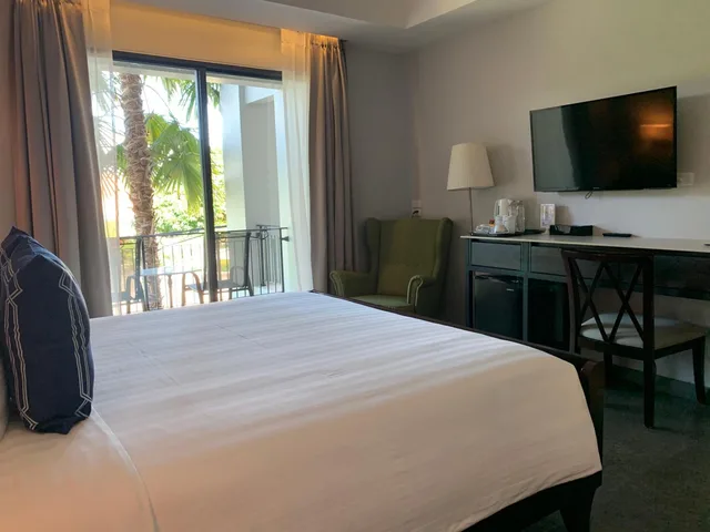 Deluxe, The Sala Pattaya 6/10