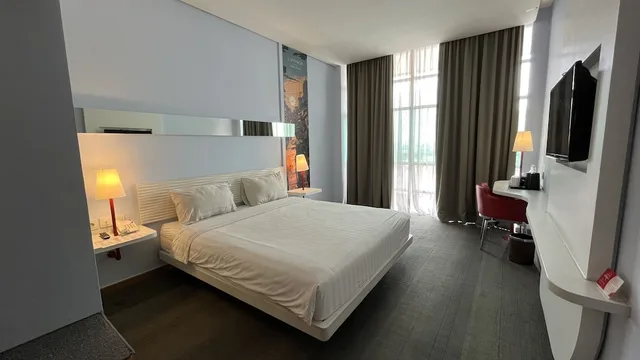 غرفة تنفيذية بسرير كينج، Luminor Hotel Metro Indah Bandung 3/5