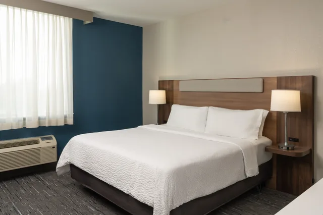 غرفة قياسية، Holiday Inn Express Maimi airport-Blue Lagoon Area 1/5