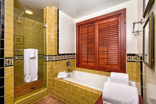 جناح غراند بسرير كينج لذوي الإعاقة، Hotel Los Gatos 2/2