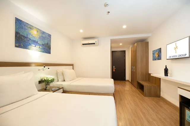 غرفة ديلوكس بسريرين منفصلين بإطلالة على الجبل بشرفة، An Vista Hotel 3/10