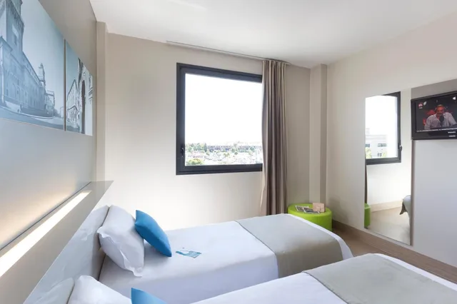 غرفة بسرير كوين، B&B Hotel Ferrara 7/10
