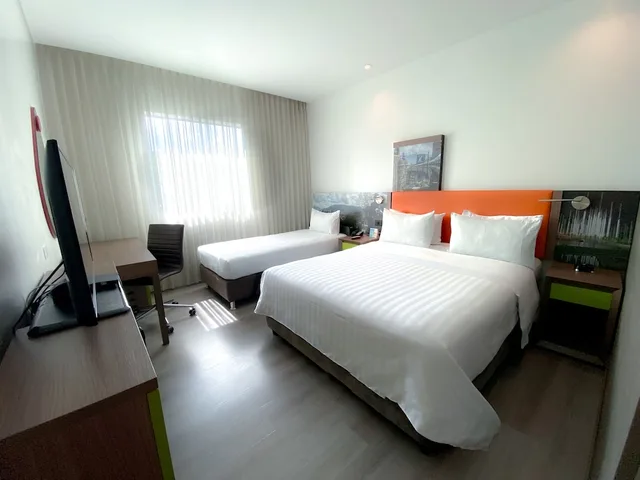 غرفة بسرير كوين، Hampton by Hilton Medellin 3/7