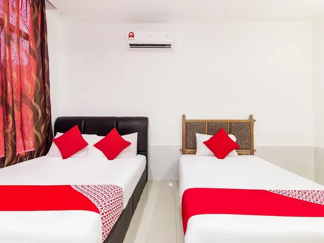 جناح سوبيريور، Super OYO 414 Adiff Palace Hotel 1/3