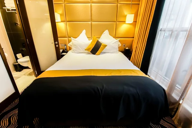 غرفة بسرير كوين، Montcalm Piccadilly Townhouse, London West End 6/8