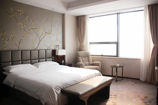 غرفة ديلوكس بسرير كوين، Shuguang International Hotel Huaian 2/2