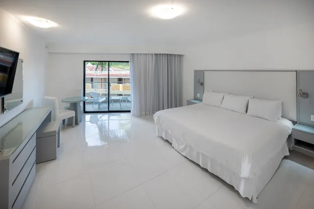 غرفة قياسية بسرير مزدوج، Viva Dominicus Beach by Wyndham, A Trademark All Inclusive 1/2