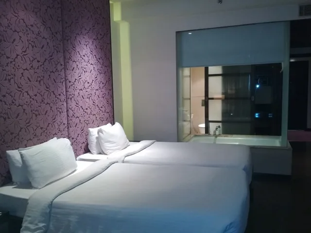 Deluxe, King Bed, Bathtub, Royal Orchid Jaipur 10/10