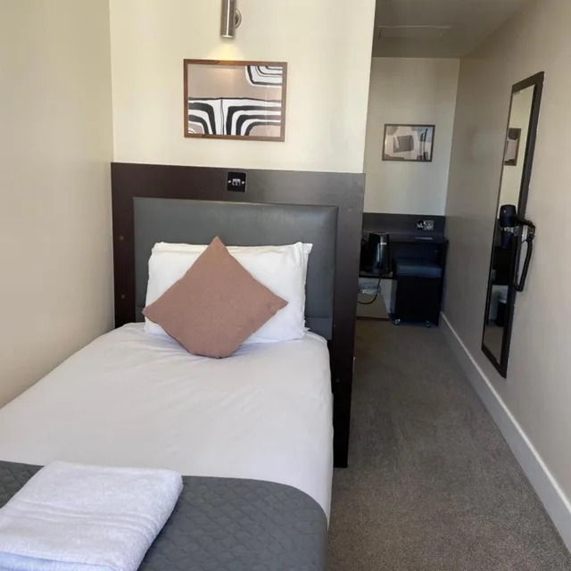Room, Single, Trebovir Hotel 7/29