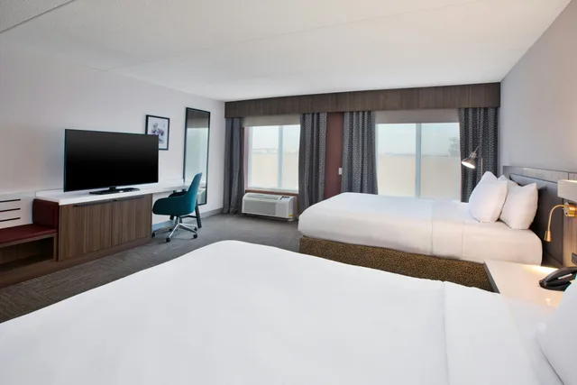 غرفة بسريرين مزدوجين لذوي الإعاقة، Hilton Garden Inn Chesapeake/Greenbrier 2/4
