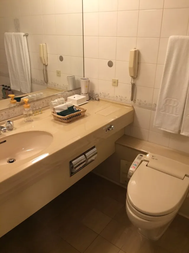 غرفة بسريرين مزدوجين، Rihga Royal Hotel Niihama 2/3