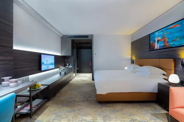 Deluxe, Double Bed, Emerald Hotel 5/9