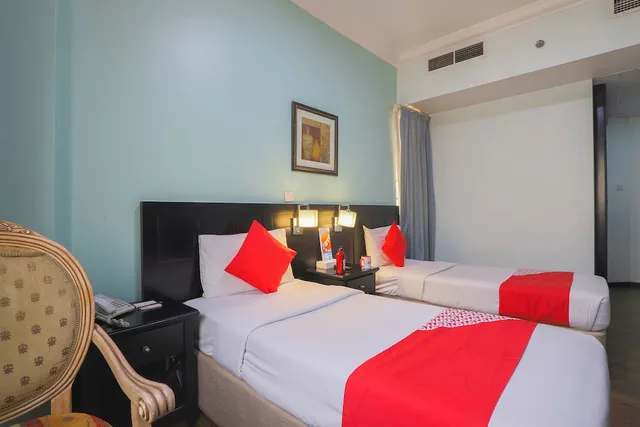 غرفة قياسية بسرير مزدوج، Eureka Hotel 1/5