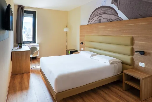 غرفة قياسية مزدوجة، B&B HOTEL Fabriano Janus 2/6