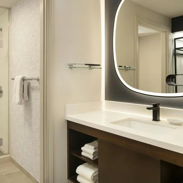 جناح بغرفتي نوم مع أريكة، Residence Inn Irvine John Wayne Airport Orange County 7/9