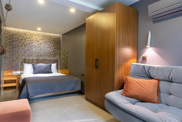 جناح بسرير كوين بجاكوزي، Galano Suites Alacati 1/3
